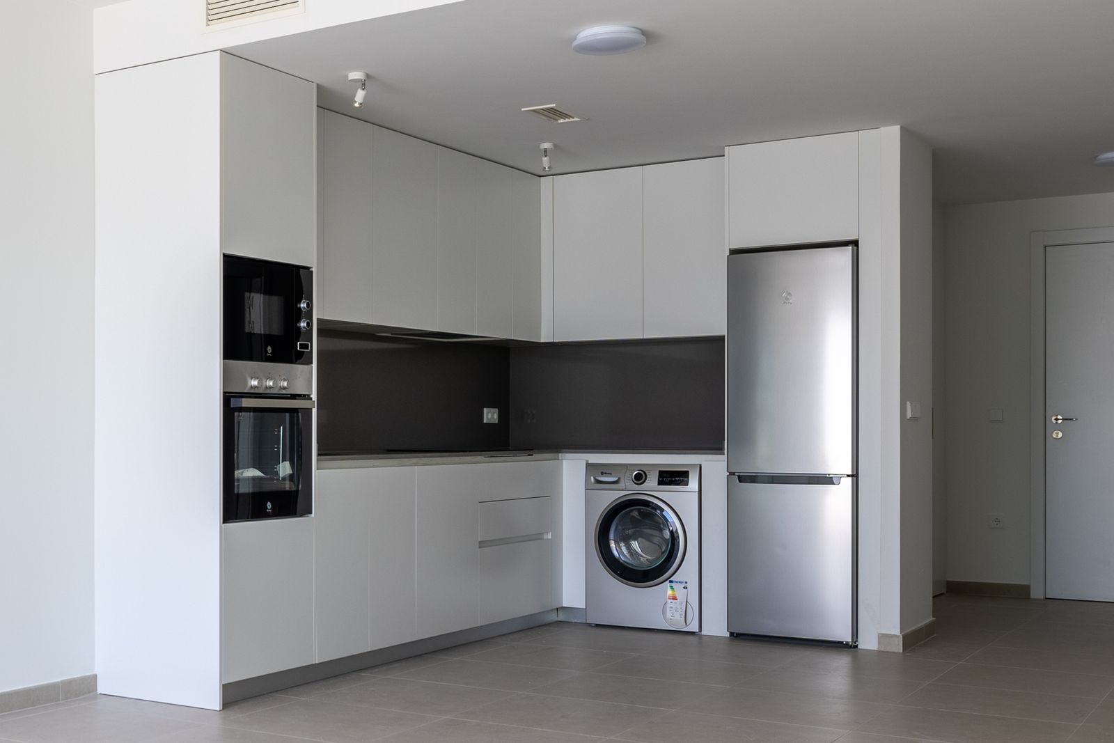 078c72fd6d379246e14e29109843d931 - 9