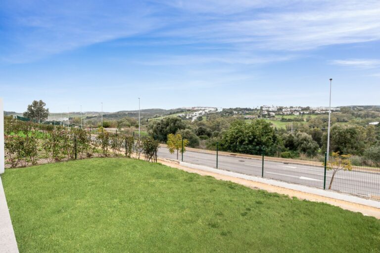 085af3d542fb42df32f6abf083cdc664 - 13