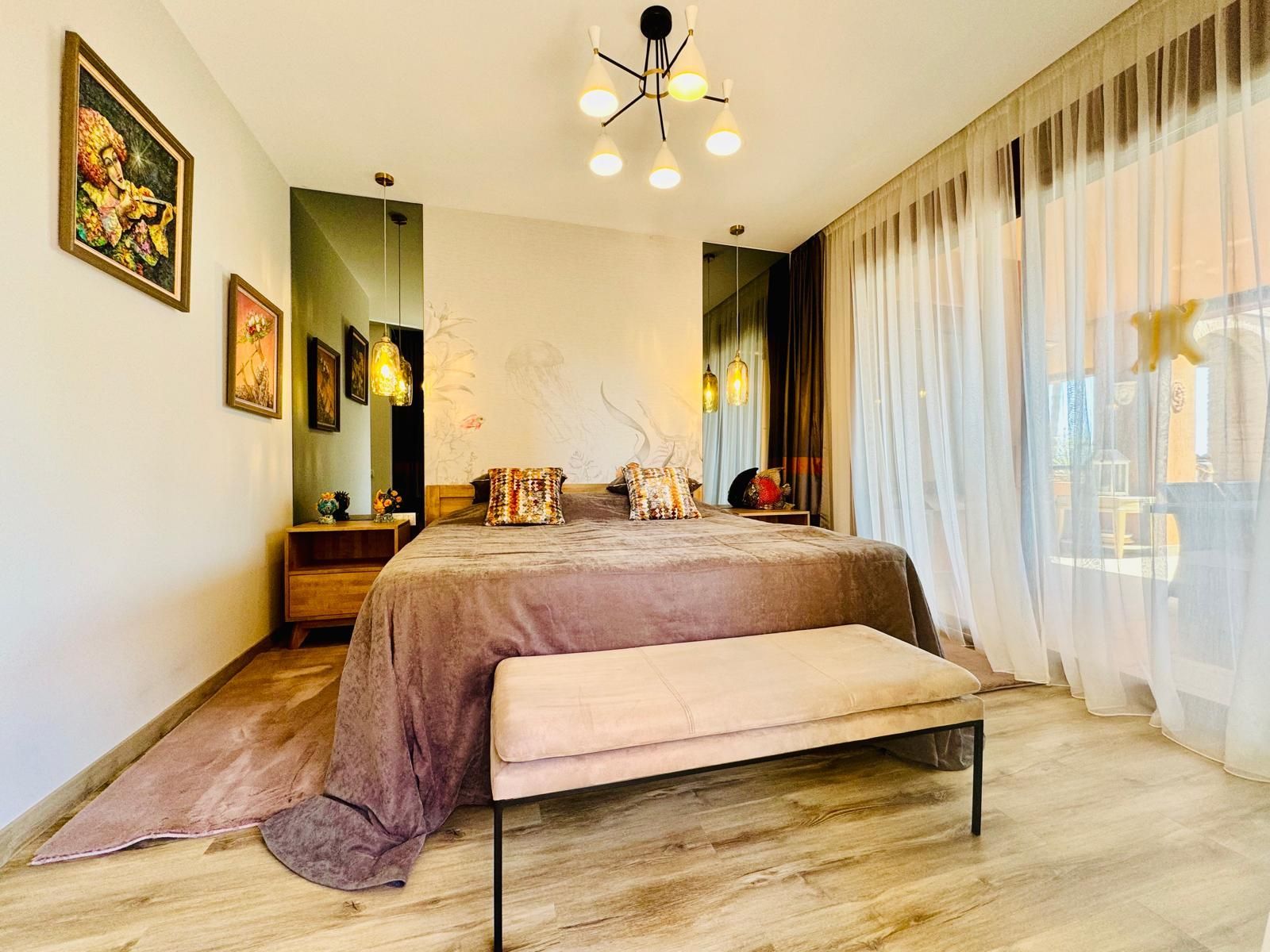 08c749e8c6bbe6c3fd385241fc55101b - 12