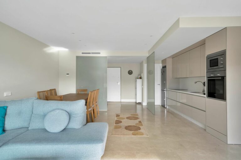 0916edd171cd00b00f3aaf73f72ccc17 - 7