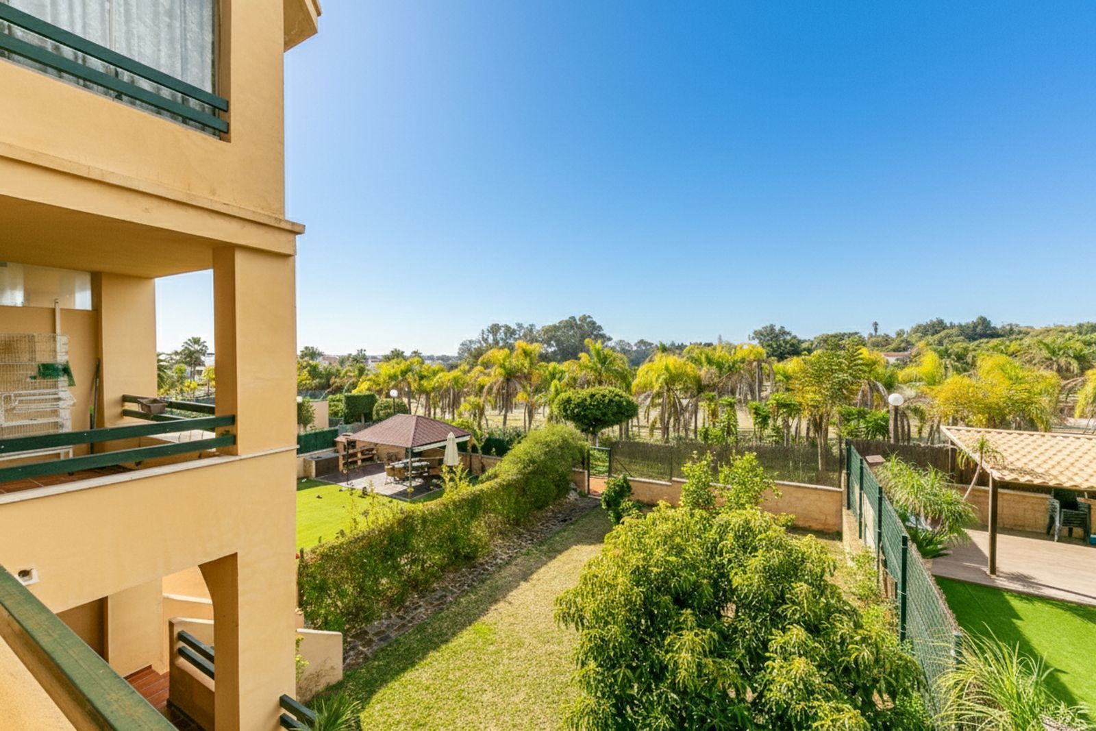 095999f4c7cc6cdc98e18c800d39e043 - 4