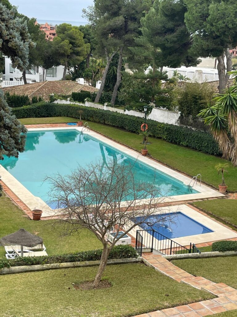 09a9f2f4eaf2c224877730eedc077964 - 7