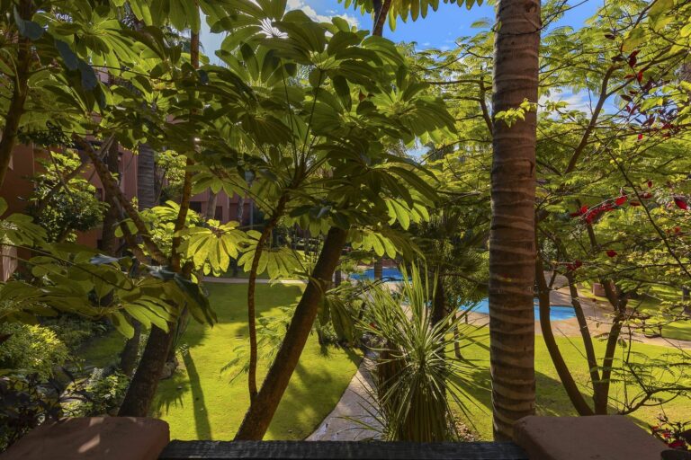 0ca553b58d6135921255a328e6ba534b - 11