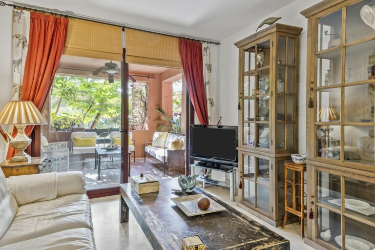 0ca553b58d6135921255a328e6ba534b - 5