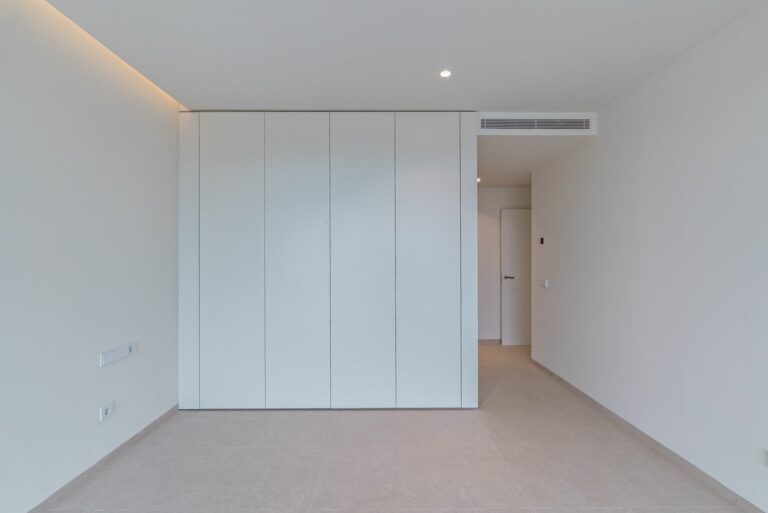 0d0a26fdb1a38d3ee5a46c88fe430375 - 15