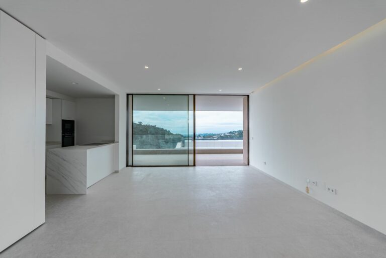 0d0a26fdb1a38d3ee5a46c88fe430375 - 3