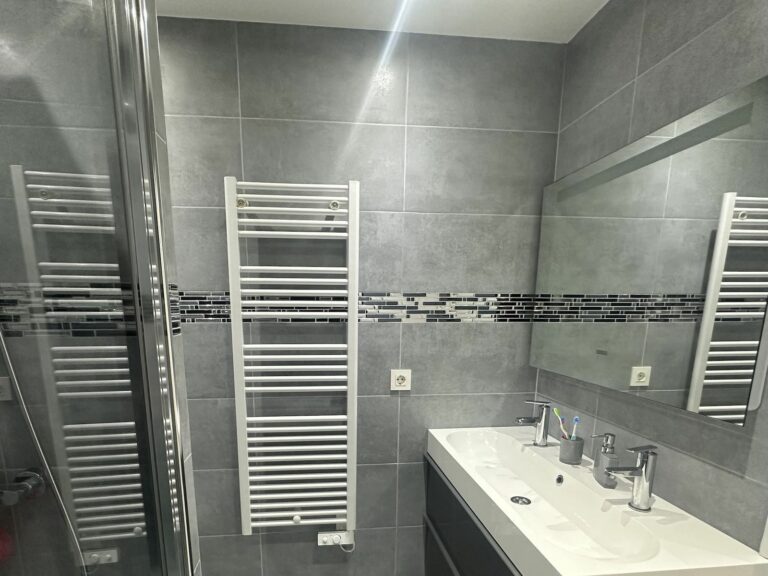 0d48ead3a18ea70fe0e6616f5cbe5dfb - 13