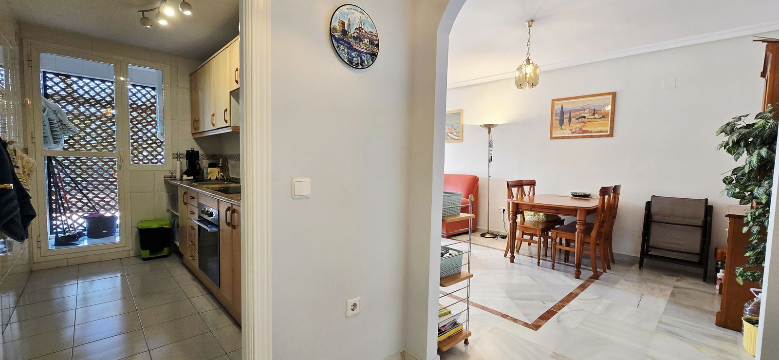 0ebf214550a523fe6d88ee2ef9aa31cf - 11