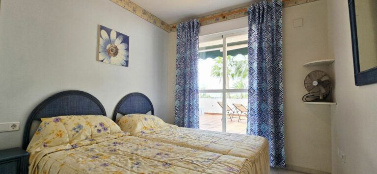 0ebf214550a523fe6d88ee2ef9aa31cf - 14