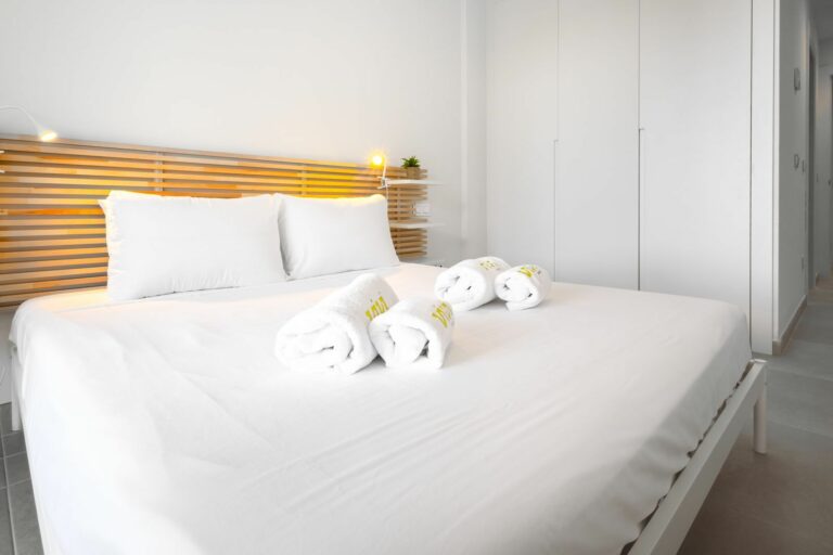 0fed2f91944458c390e7f7e5169020d5 - 10