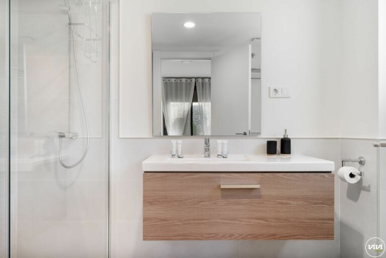 0fed2f91944458c390e7f7e5169020d5 - 15