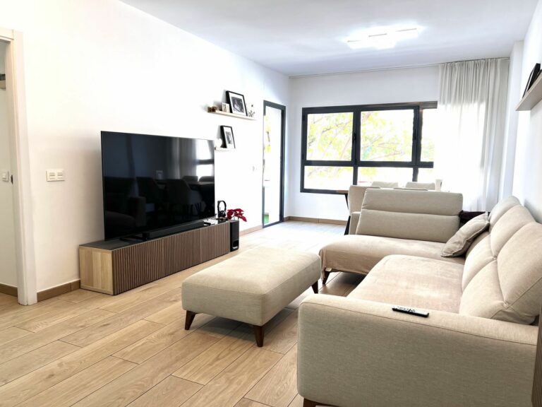 10329d4ae0381e19d2bf56552c36cd59 - 2