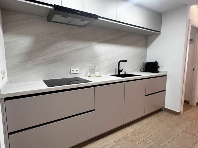 10329d4ae0381e19d2bf56552c36cd59 - 9