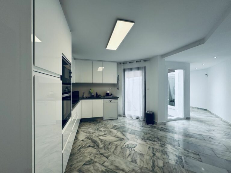 1047c0645d1c018d95c53611f59e6705 - 8