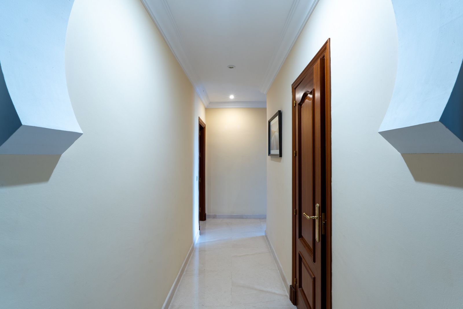 11f1a6e24d171679916f74322d82bb5f - 11