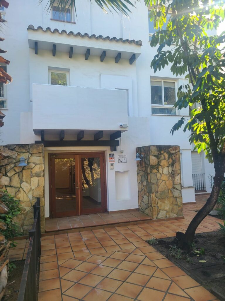 123fdb1f52e7d8b97a8f73d5552ad662 - 14