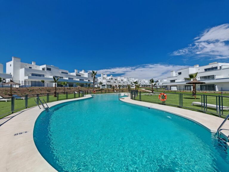 133fbcd0d4ddab2c90da89abb6c4bb3f - 16