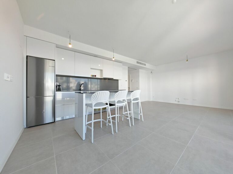 133fbcd0d4ddab2c90da89abb6c4bb3f - 4