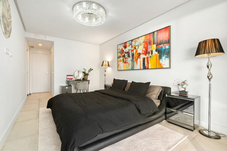 150dd6cfd32defc971f6573a67f44cb8 - 12