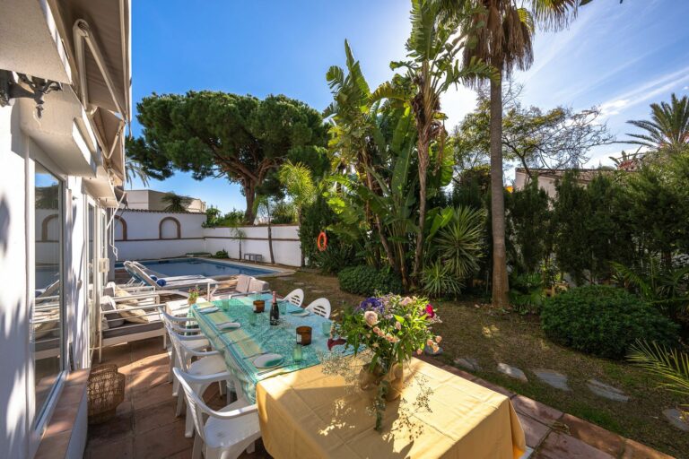 15266f10d58b58955141b5fcc99b9120 - 15