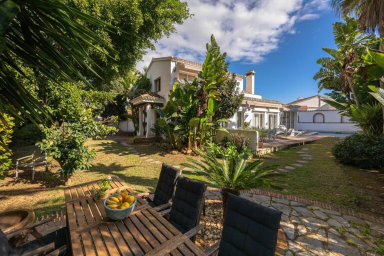 15266f10d58b58955141b5fcc99b9120 - 4