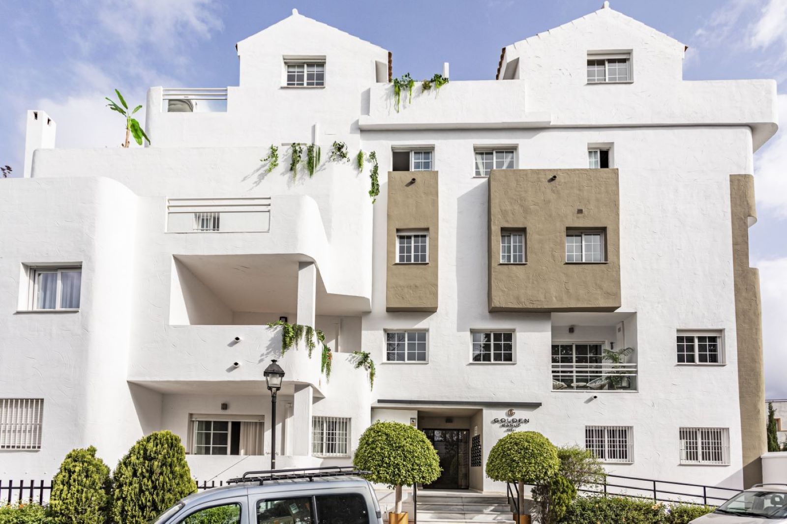 1532c1027fbe3021cb79e9985e79a447 - 2