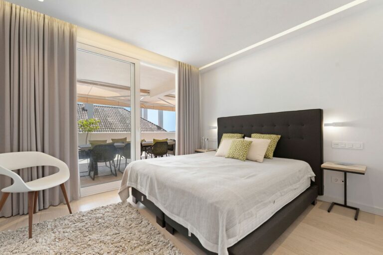 16595936c0d8c2ef8a9ce6483a795476 - 12