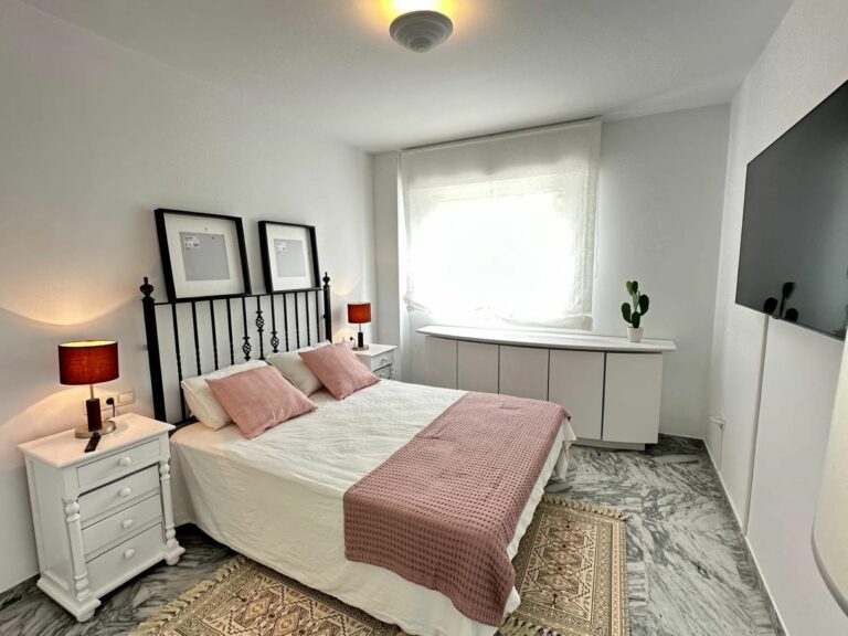 17e4cd05a6d0400d9f05ec8328b3d7f3 - 13