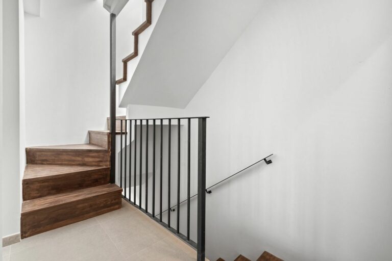 1885238bc494f85535ce46dbe0ab1c05 - 9