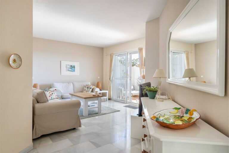 1941b90c4288d1aa9d50fd13a6d9ee5a - 5