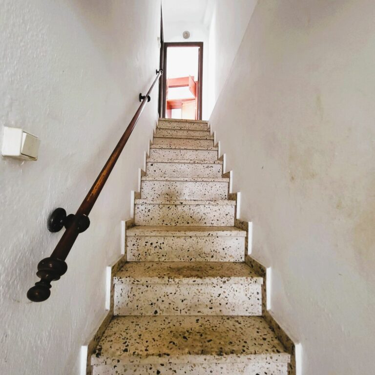 19f725b482b2b8eefcfd1781421f5be5 - 10