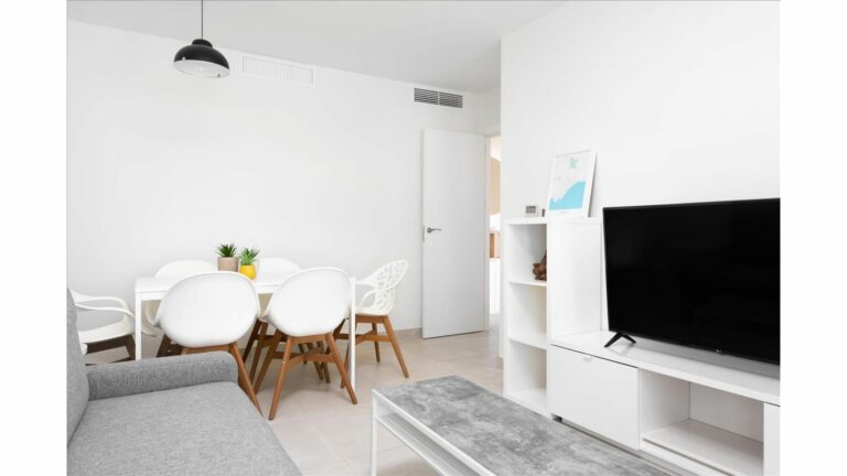 1a4ced7302adf4ef6d427de99906a2b7 - 7