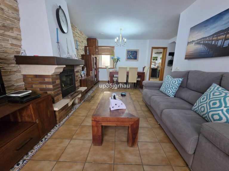 1b0a8669428bc3533ae2c6c223db7938 - 5