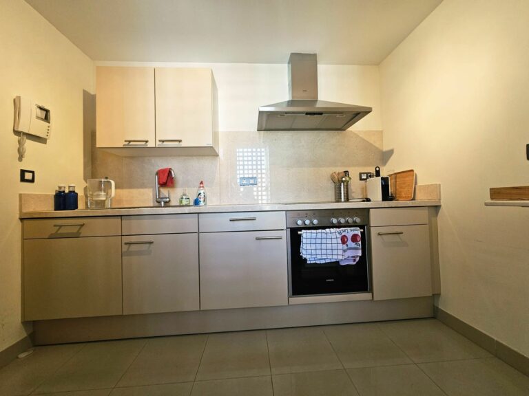 1ca0d3e757b452c6e5b6dbfa2200ec6f - 12