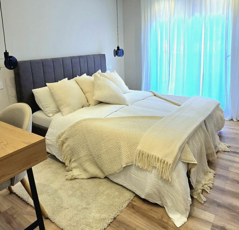 1df1defa2f4d6c2322ed8d92f3fbdc09 - 13