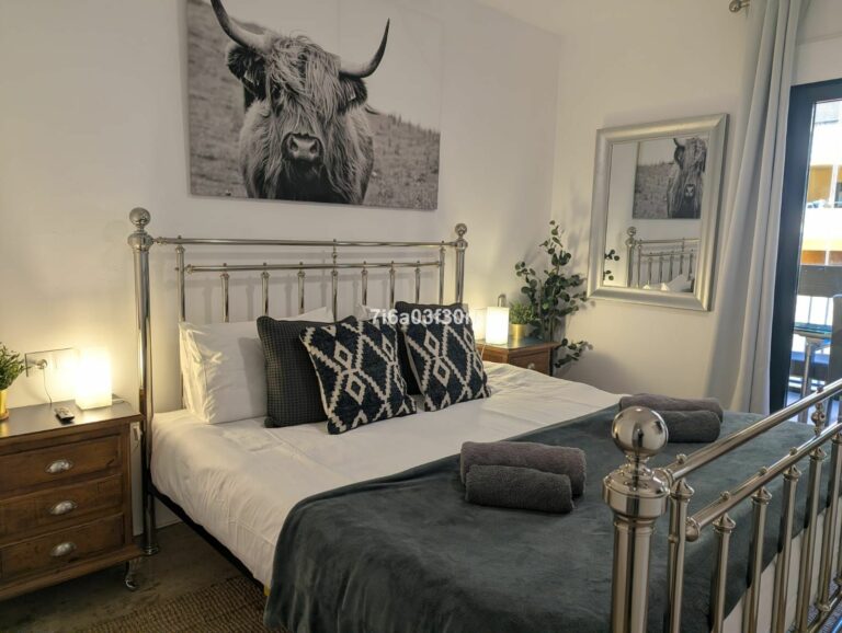 1f921a6b9d0e0dbdbf859e6def343e37 - 16