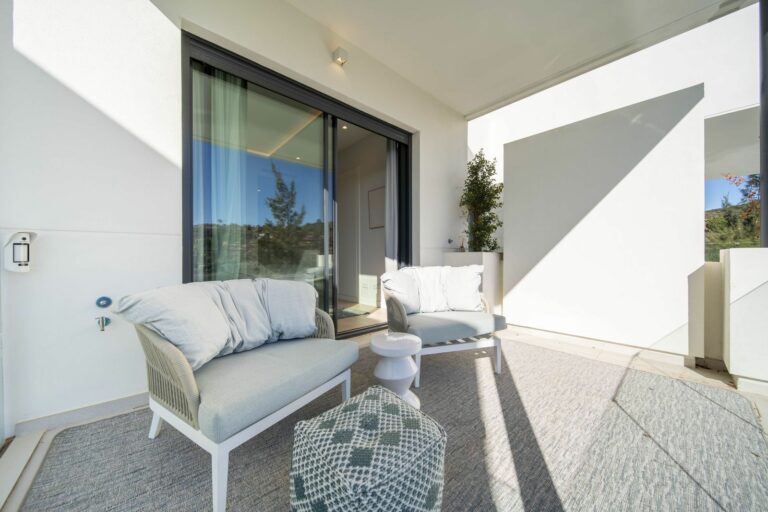 2294ed53d62257f69d156b579b0d16f3 - 10