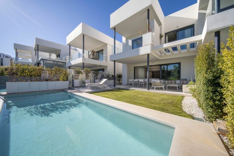 2294ed53d62257f69d156b579b0d16f3 - 3