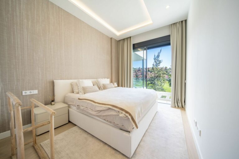 2294ed53d62257f69d156b579b0d16f3 - 4