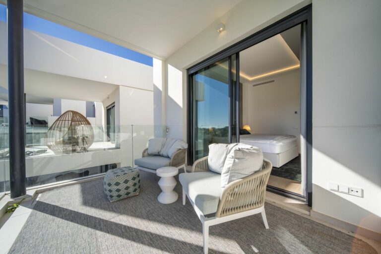 2294ed53d62257f69d156b579b0d16f3 - 9