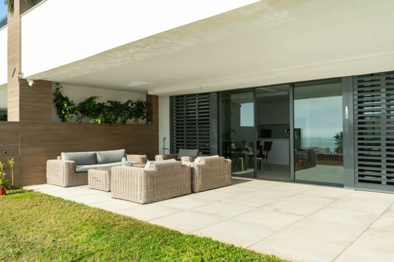 22daf77e73f6a39a55c05ccad402980f - 15