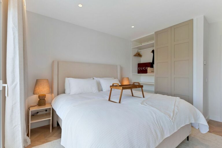 22ea9f2442ad5cabae43566aeb4c1ff4 - 16