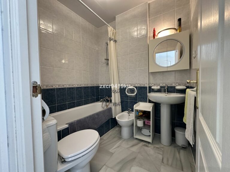 23824d32caf8a4f8eacaad9f0a97c78f - 12