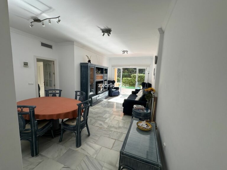 23824d32caf8a4f8eacaad9f0a97c78f - 2