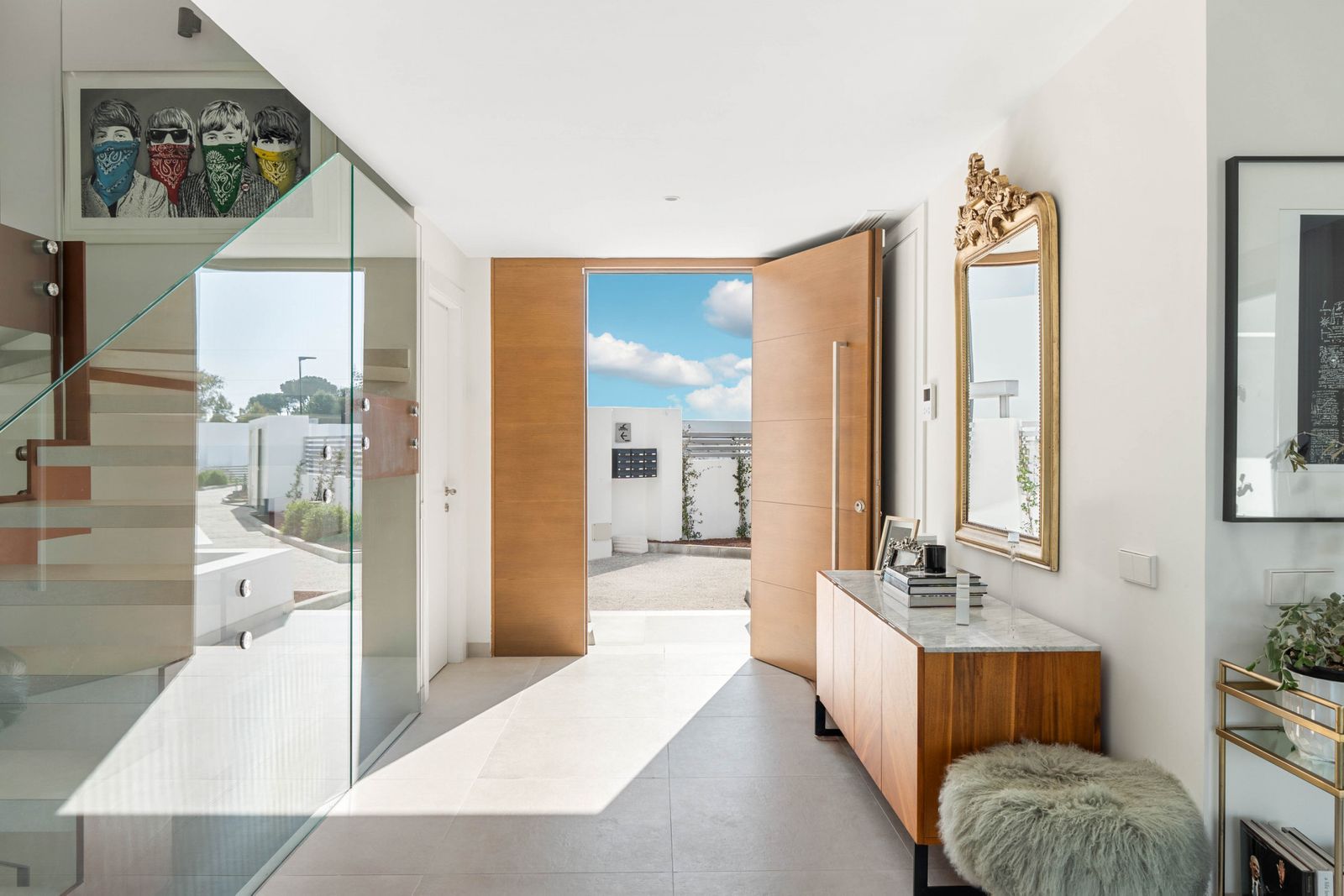 24c8e4ab7a926bdcb813279e858d6ca4 - 15