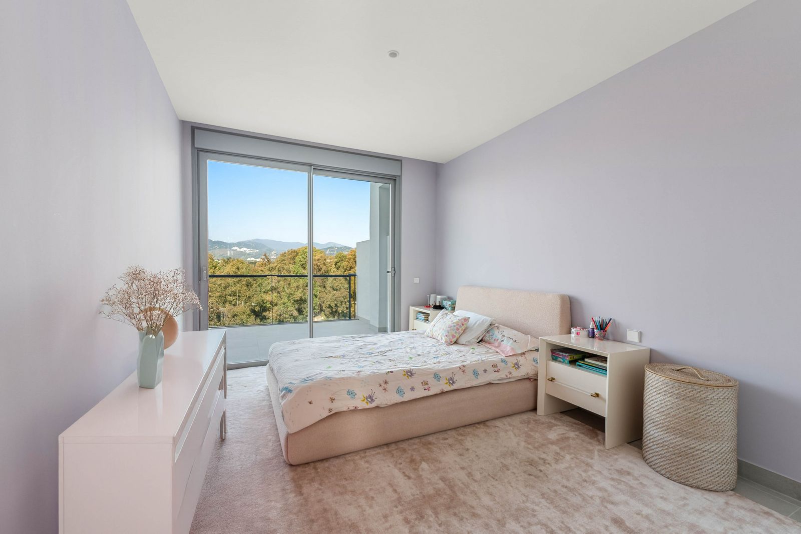 24c8e4ab7a926bdcb813279e858d6ca4 - 6