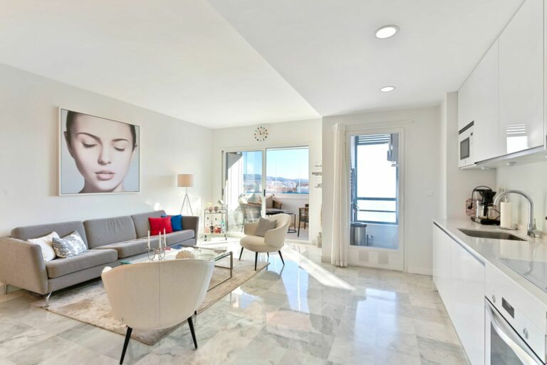 25f3099a153b828c8e8c73105dfd7d57 - 3