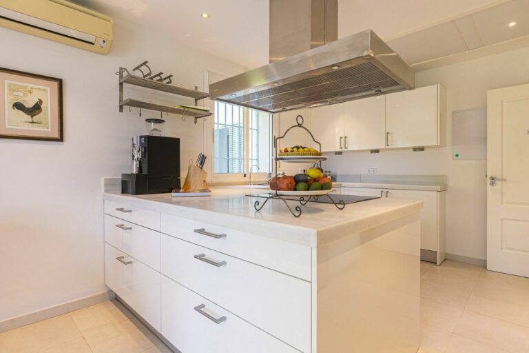 2639e6ff439d580781b2d4c5dee15bd9 - 6