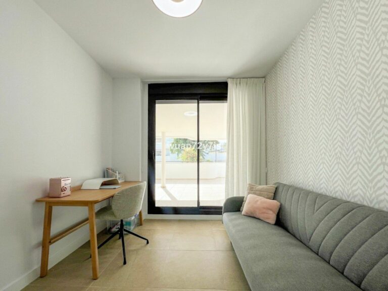 267115cf61112bf7bf94ceef36322d57 - 16