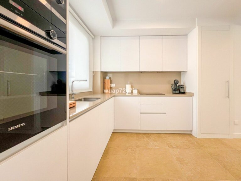 267115cf61112bf7bf94ceef36322d57 - 9